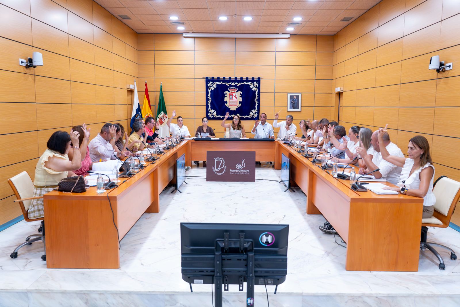 Vigilancia y el control del uso público en la Isla de Lobos | Cabildo de Fuerteventura